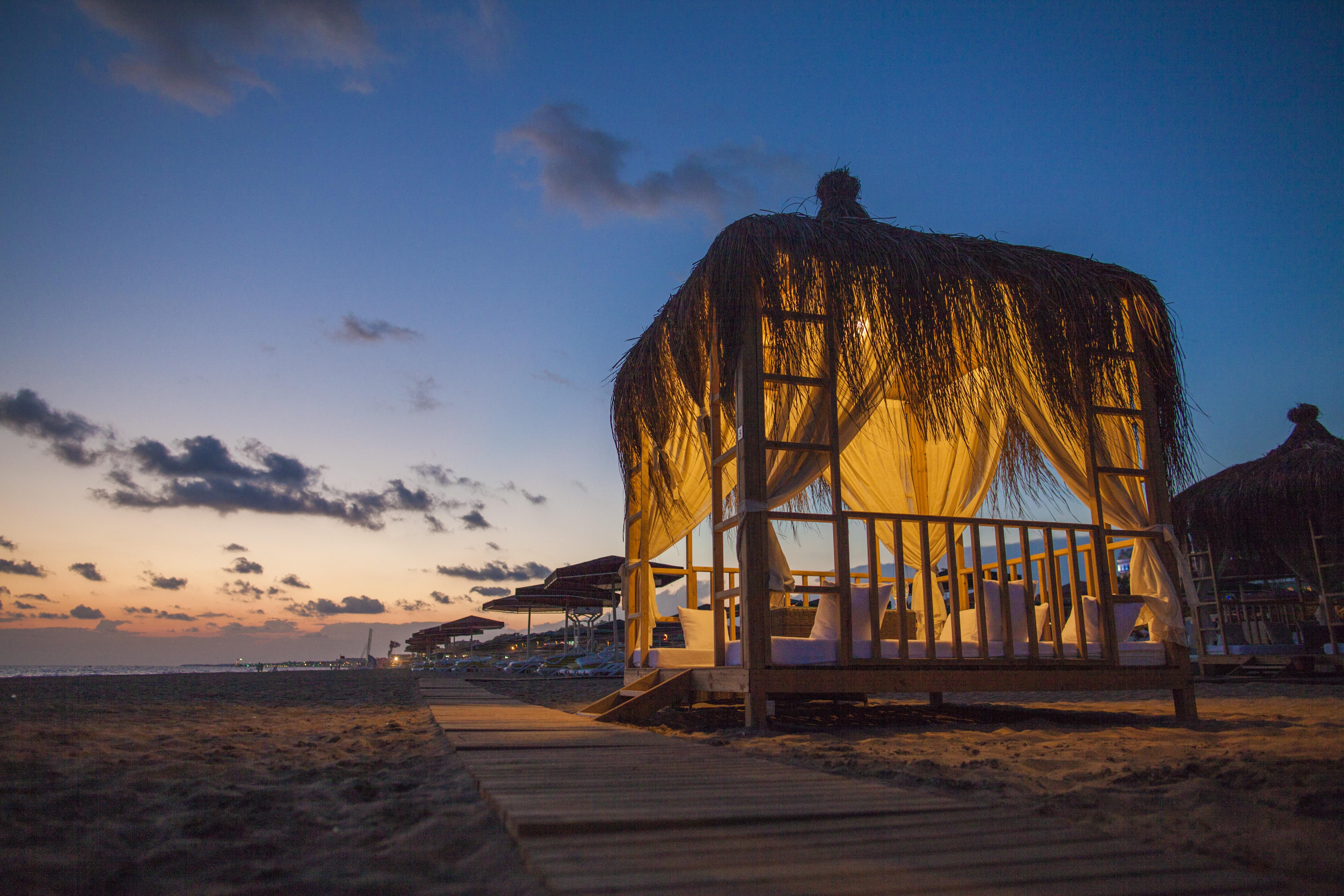 Sentido Kamelya Fulya Hotel & Aqua Colakli Exterior foto Sunset at the beach
